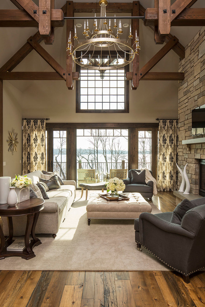 Design ideas for a large transitional living room in Minneapolis.