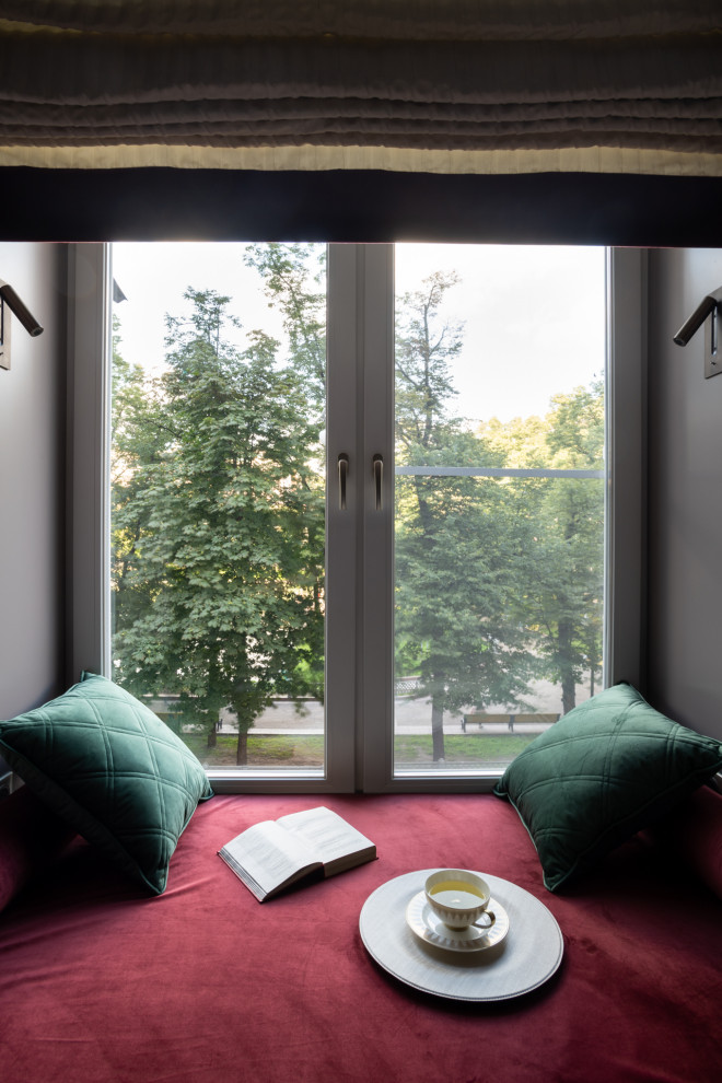 In the spirit of retro / В духе ретро - квартира с видом на Патриарший пруд