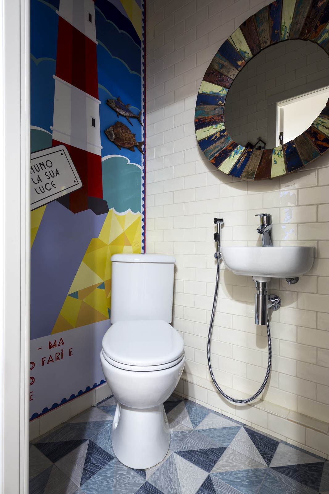 Квартира "Синий агат и яркая охра"