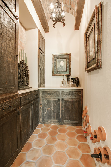 Broken Arrow mediterraneo-cantina