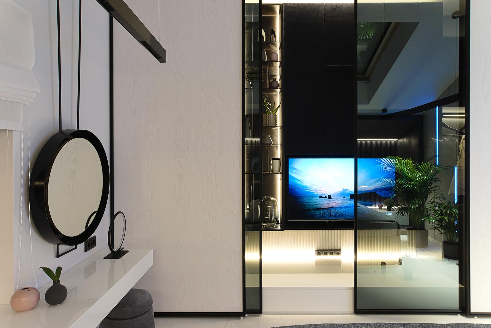 Пещера под водопадом