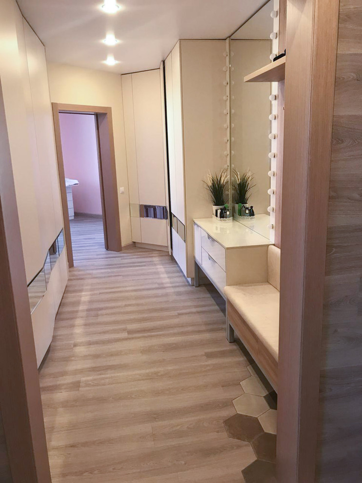 Индустриальный двухкомнатная 70 м2.