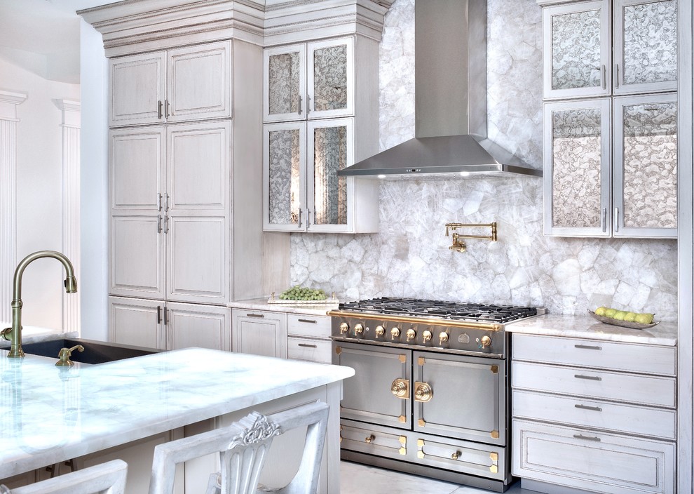 Inspiration for a transitional kitchen remodel in Miami