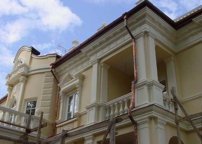 Фасад загородного дома