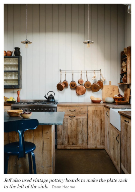 Cabinets 