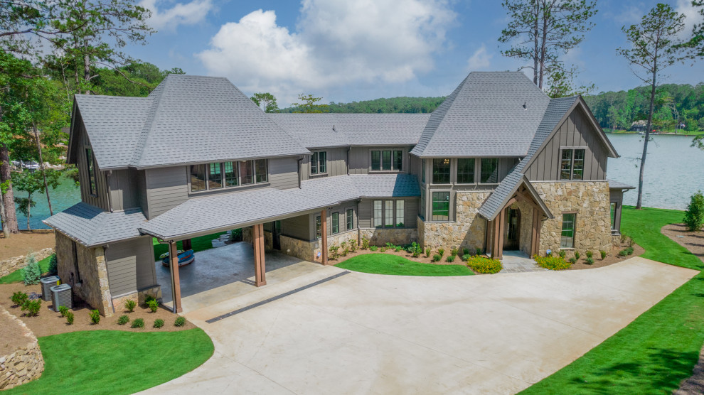 Example of a transitional home design design in Birmingham