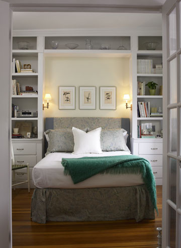 How To Make A Small Bedroom Look Bigger Houzz