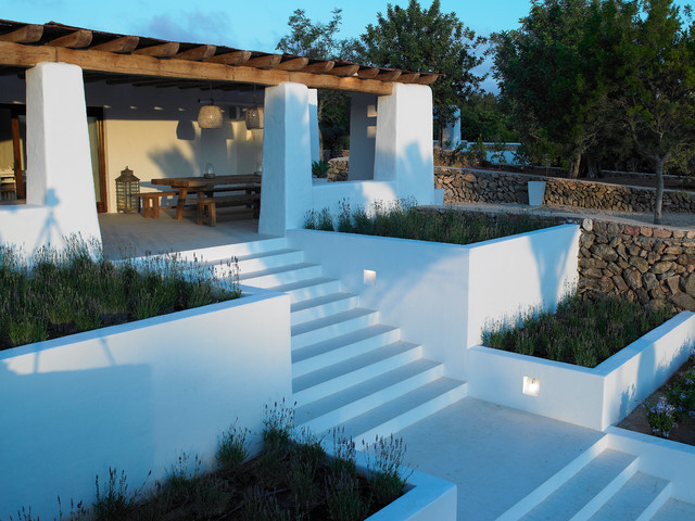 Es Canto coastal-deck
