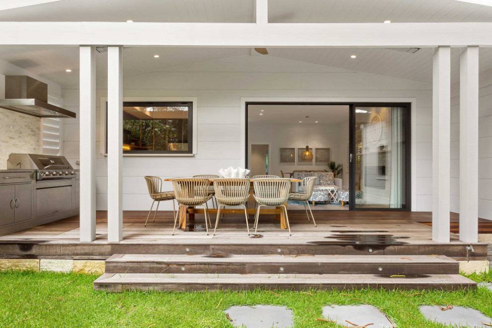 Design ideas for a beach style garden in Sydney.