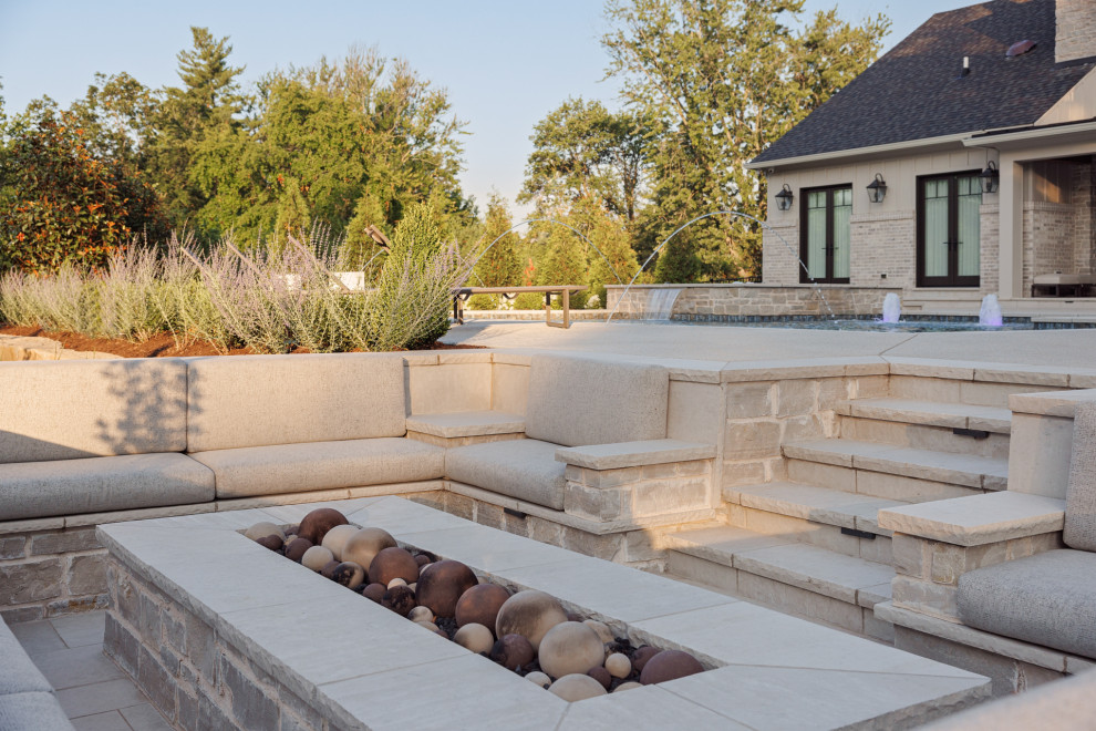 Timeless Luxury Home - Transitional - St Louis - by R.E.A Homes