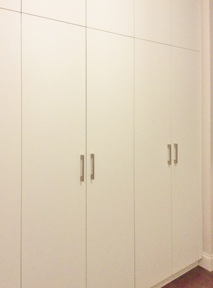 Contemporary Style Fitted White Wardrobe
