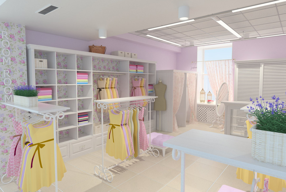 Интерьер шоурума женской одежды Room-Room, в ТЦ CITY HALL