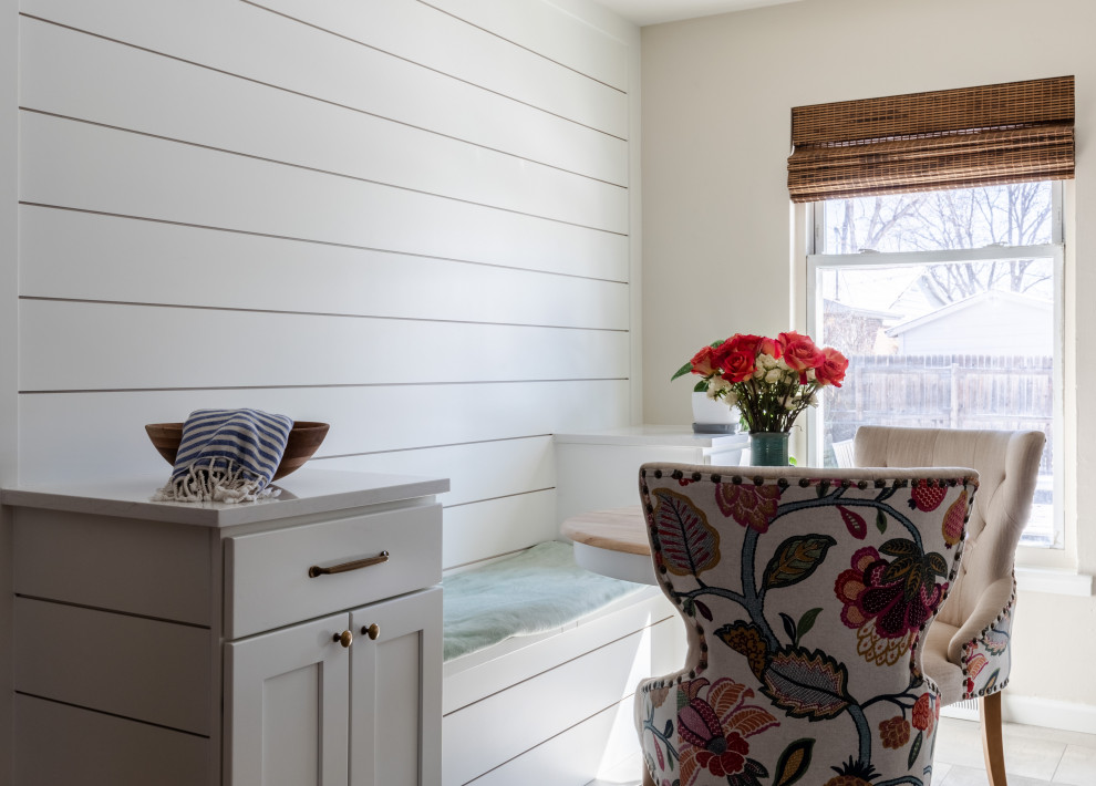 Home design - transitional home design idea in Denver