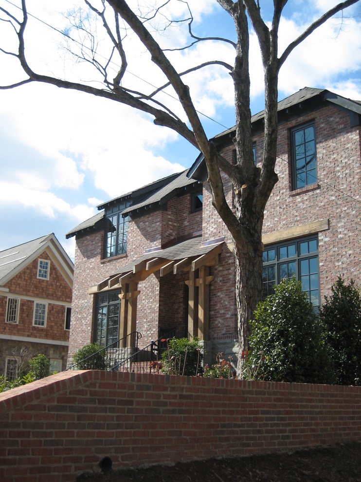 Example of a classic exterior home design in Atlanta