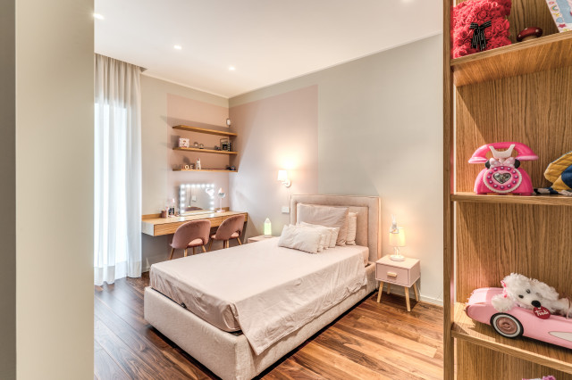 MADESIMO modern-bedroom