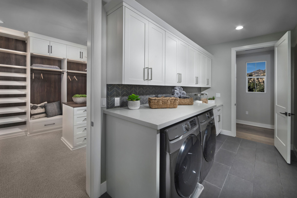 This is an example of a farmhouse utility room in Los Angeles.