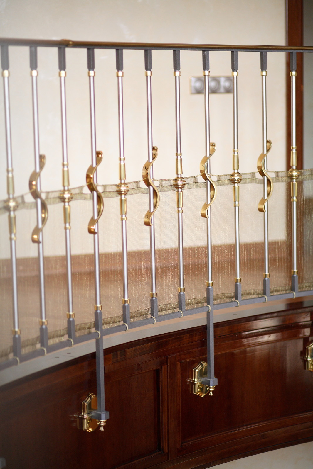 Латунные ограждения