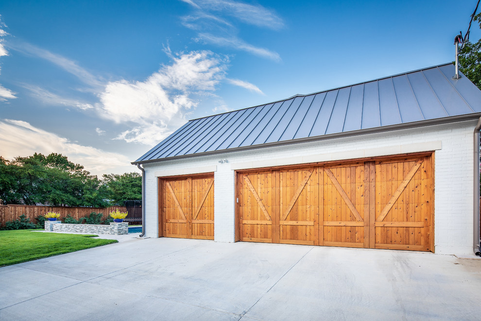 Inspiration for a transitional garage in Dallas.