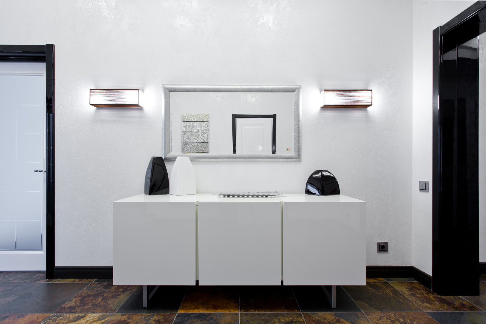 Белее белого: художественная штукатурка в интерьере