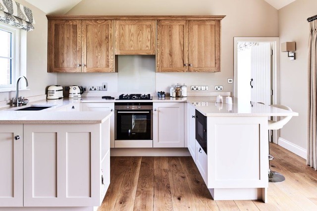 Potterne 2015 traditional-kitchen