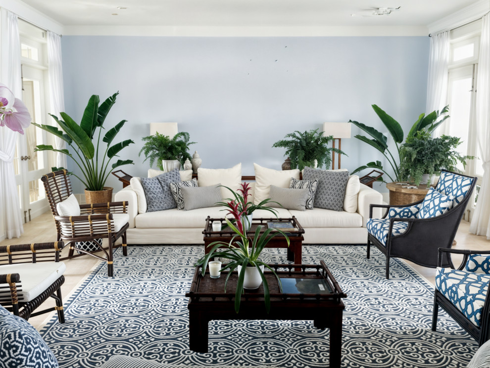 Dining room - coastal dining room idea