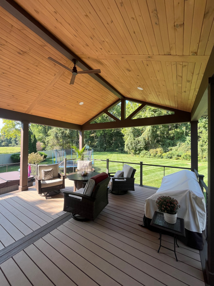 Munroe Falls Exterior Living