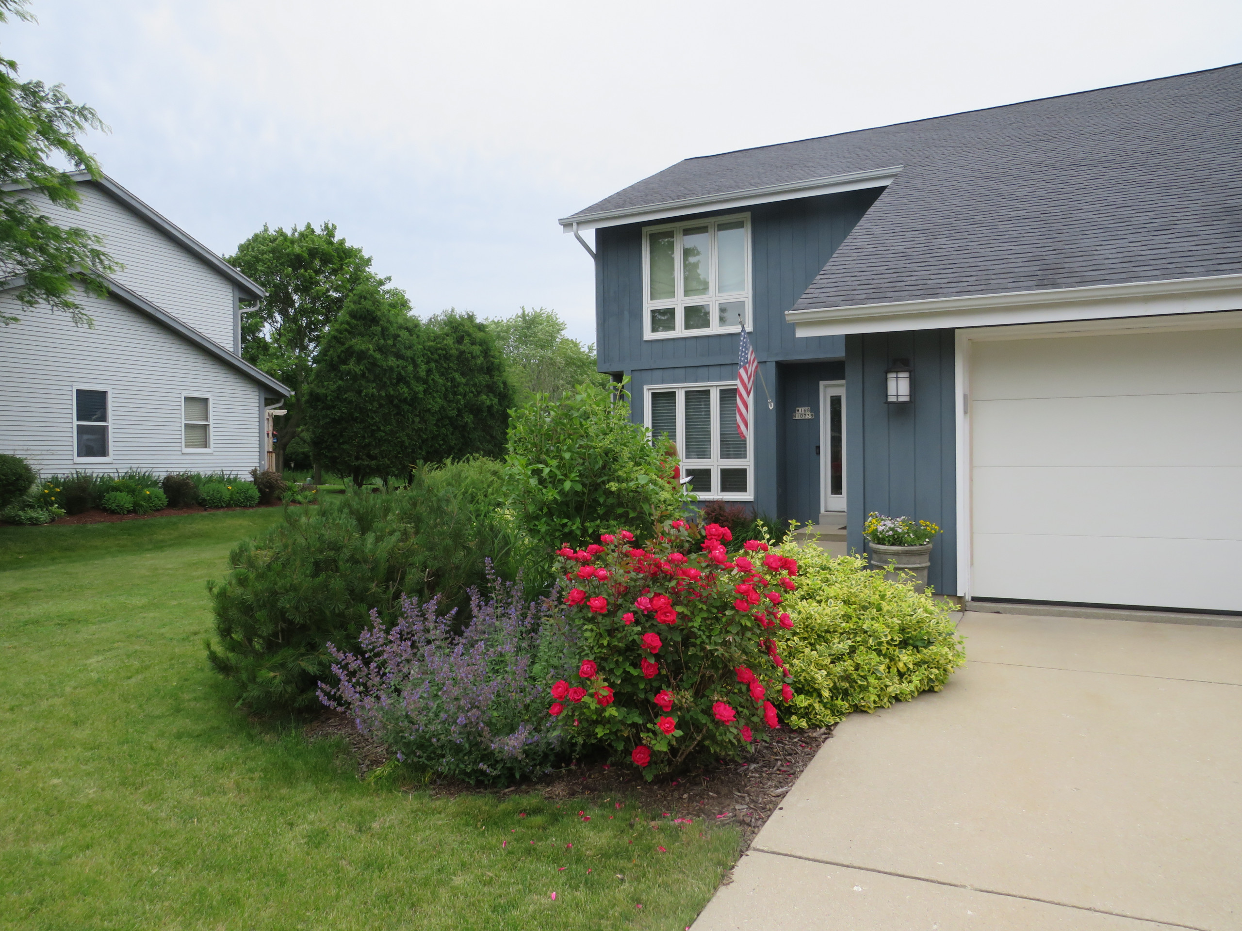 Contemporary Landscape Makeover - Germantown, WI