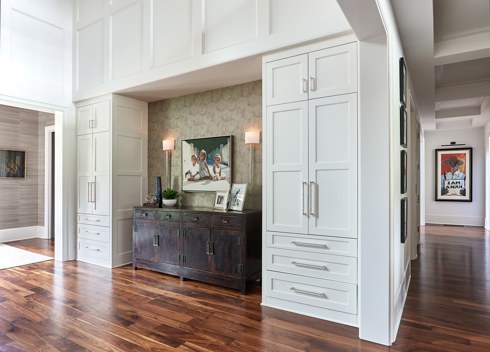 Transitional home design photo in Charlotte