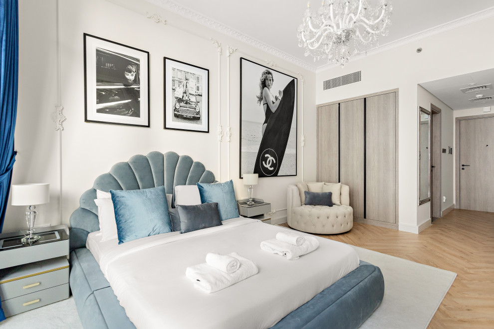 Oxford Terrace: A French Chic Studio Retreat