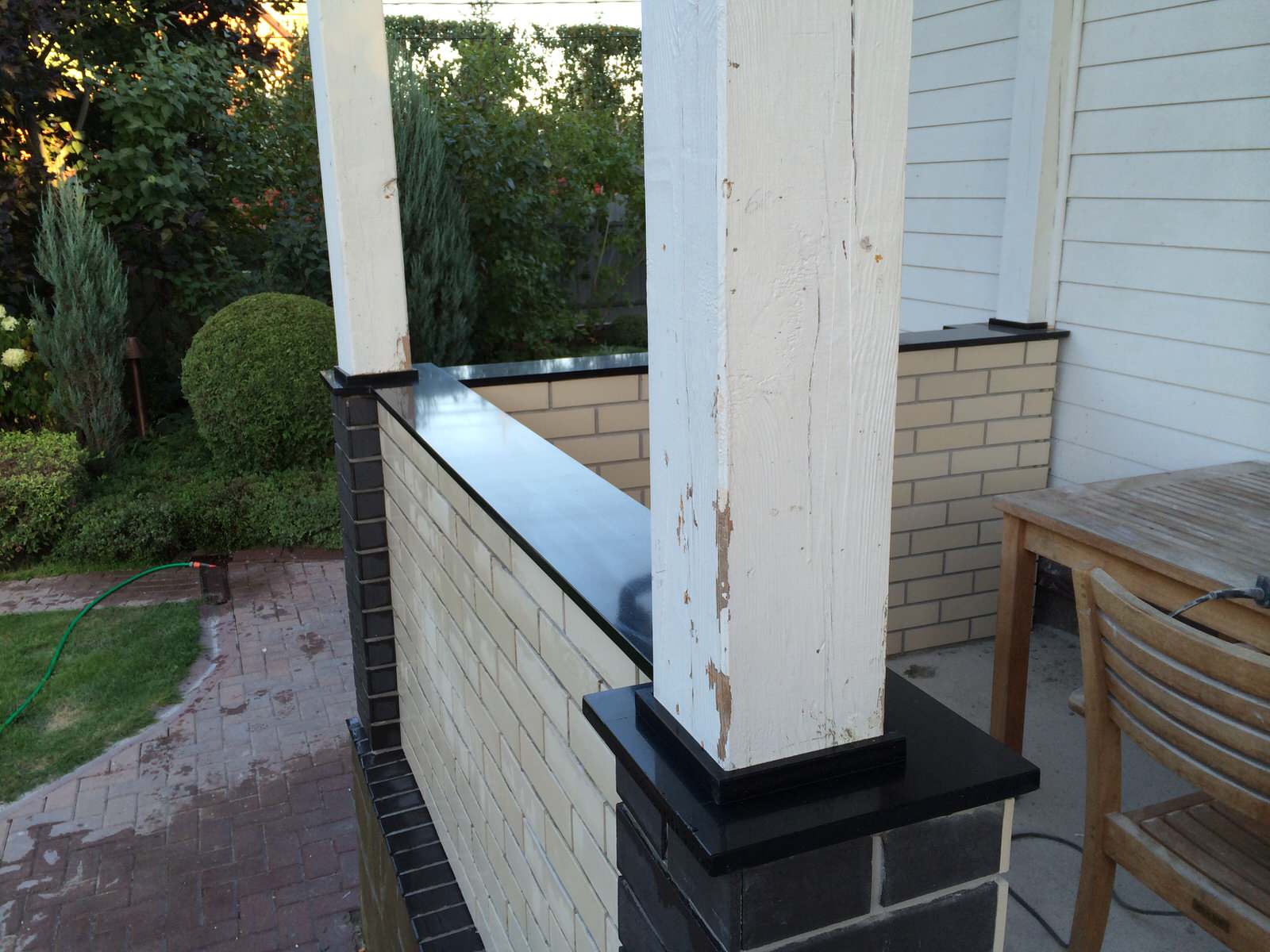 Деревня Борзые накрывные крышки на входной группе