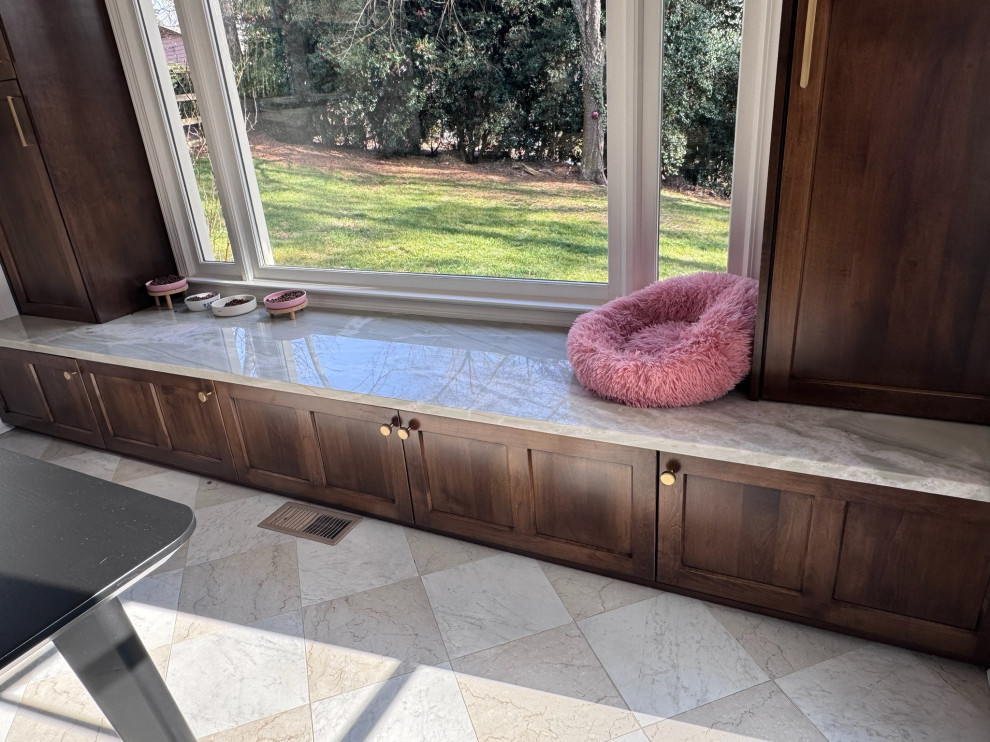 From Dated to Distinct: A Mid-Century Modern Kitchen Makeover