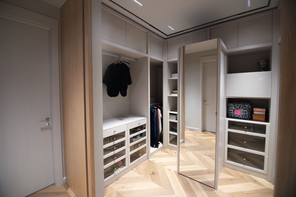 Обустройство гардеробной комнаты