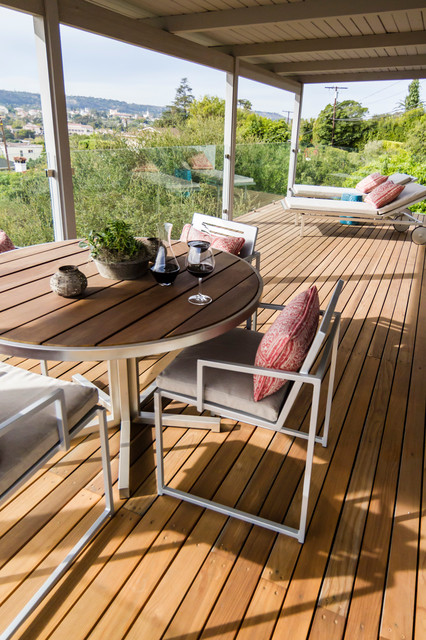Ferello contemporaneo-terraza-y-balcon