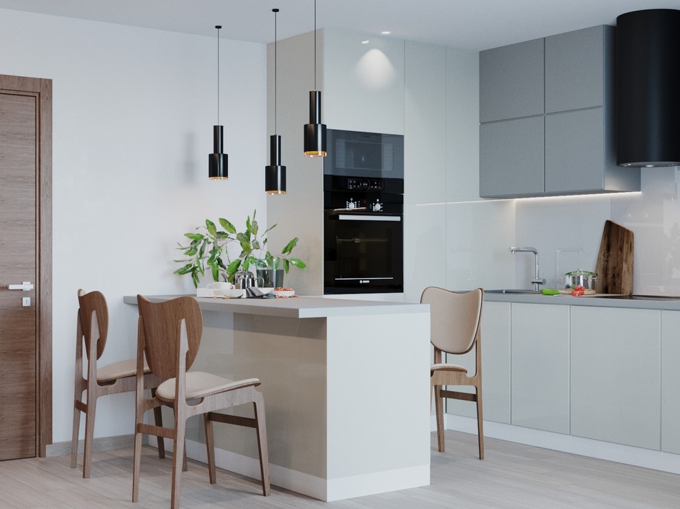 Небольшая студия для молодого мужчины