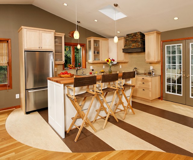 Creative Kitchen Renovation craftsman-kitchen