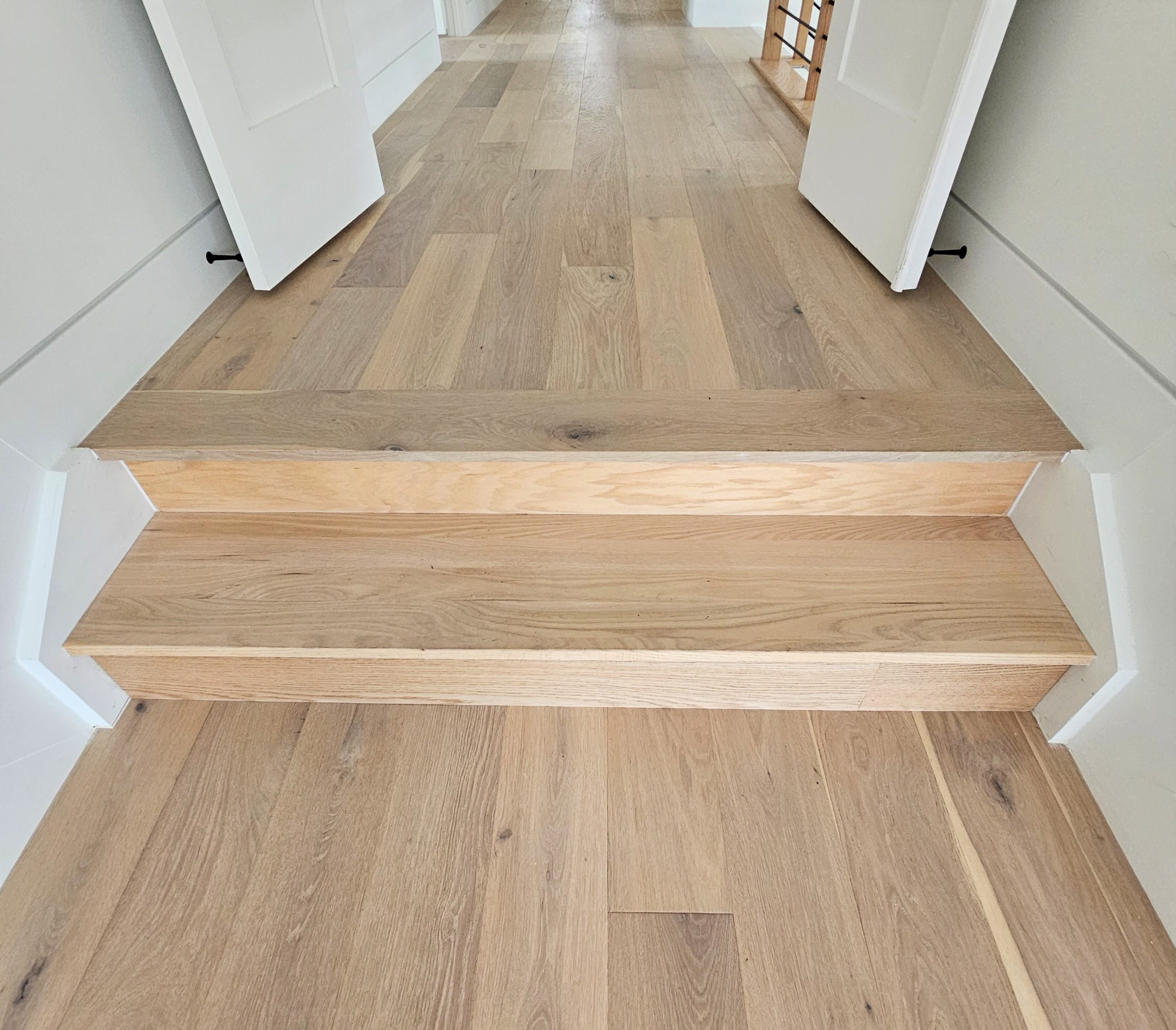 108_Red Oak Stairs in Light Filled Space, Fairfax, VA 22031