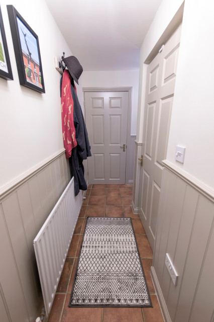 A practical smart hallway gang