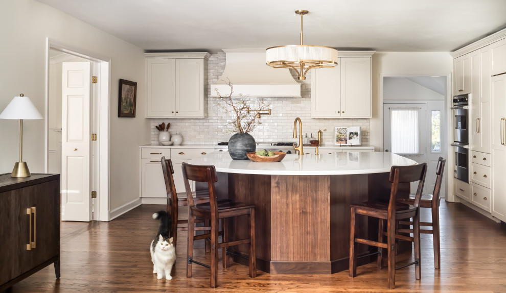 Picture of Curved-Island Kitchen - Transitional - Kitchen - St Louis - by Dana ...