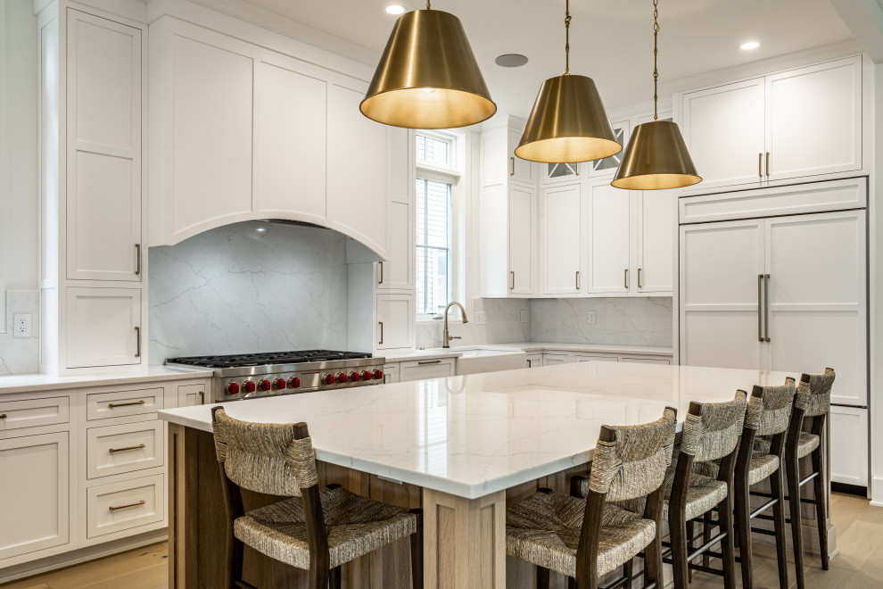 Inspiration for a transitional kitchen remodel in Indianapolis