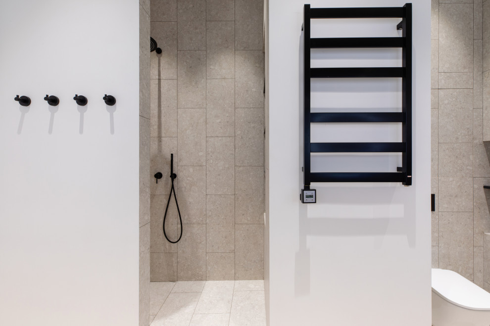 Минималистичная квартира в лофт-апартаментах в Москве