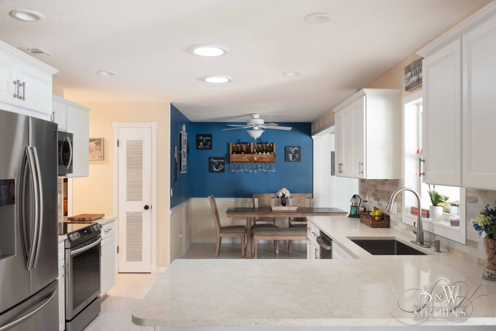 Example of a transitional kitchen design in Orlando