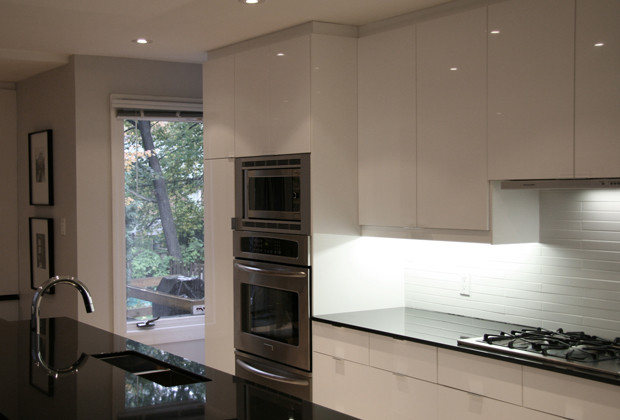 Kitchen - kitchen idea in Toronto