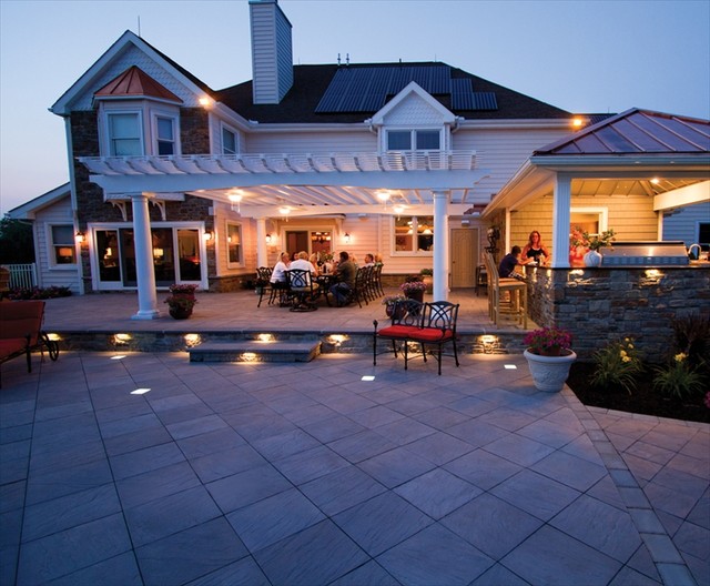 EP Henry Patios - Patio - New York - by V&S Landscape Supply