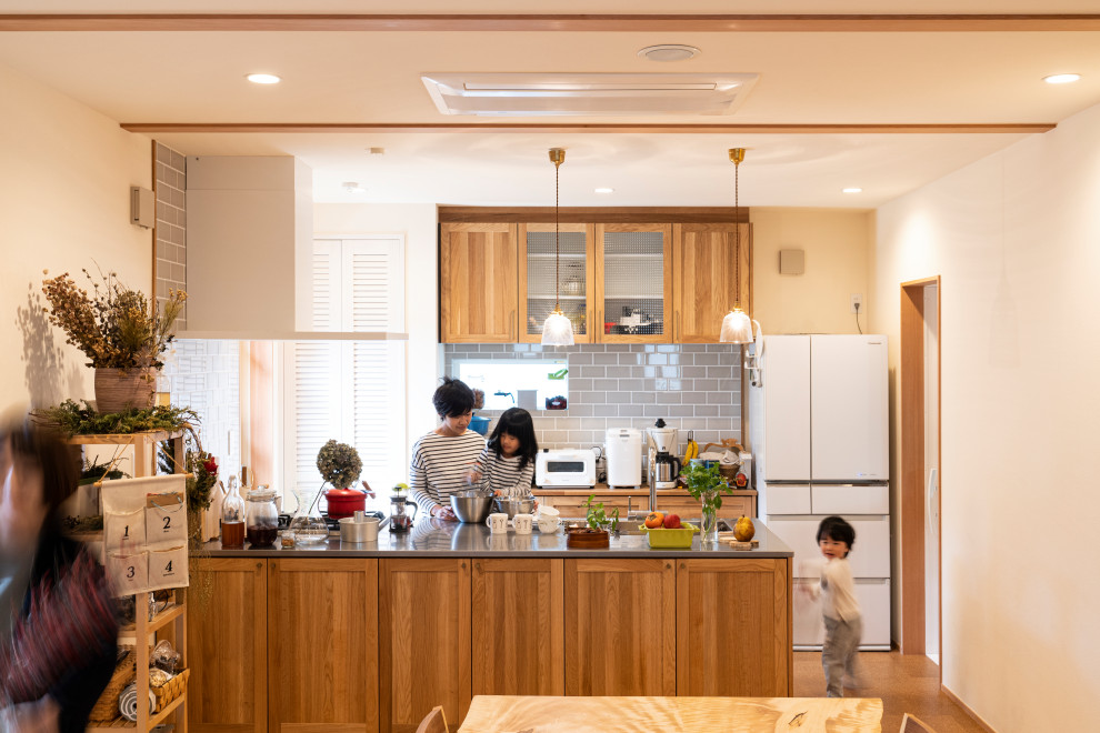 Design ideas for an asian kitchen in Tokyo Suburbs.