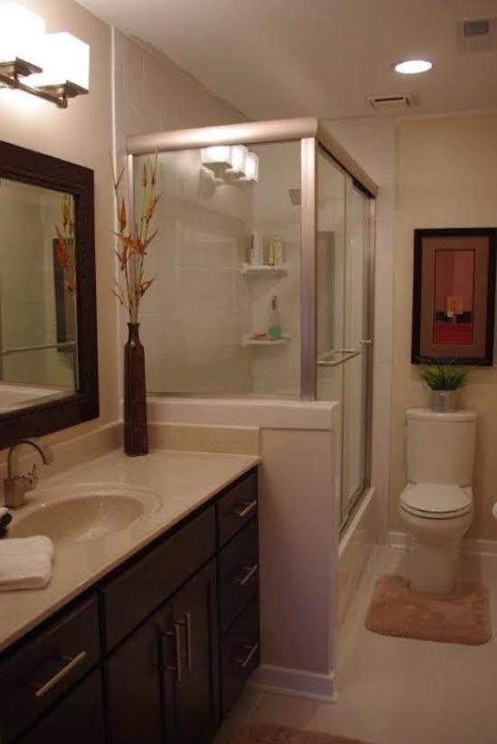 Inspiration for a timeless bathroom remodel in Richmond