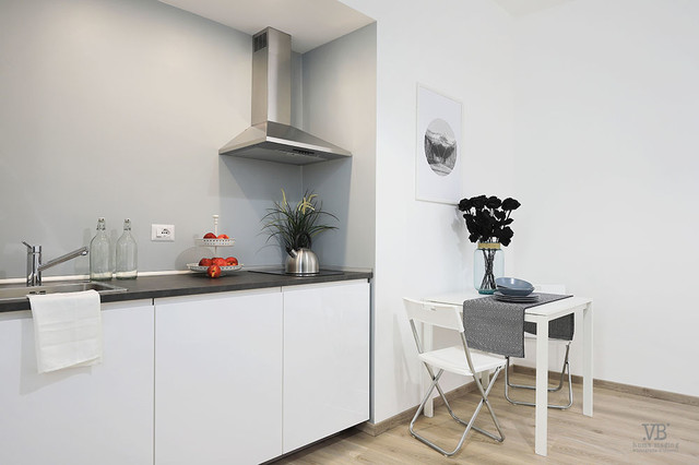 Home Staging + Shooting bilocale Padova nordico-cocina