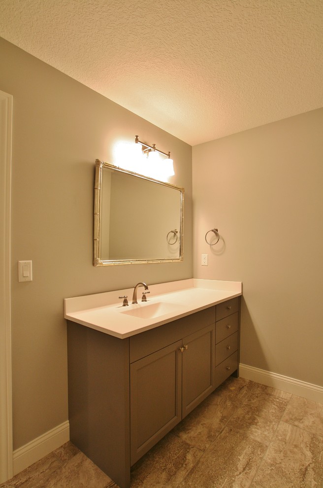Bathroom - transitional bathroom idea in Chicago