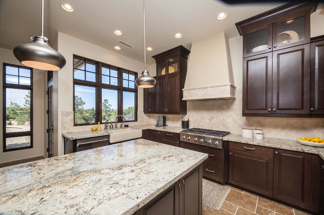 Farmhouse sink classico-cucina
