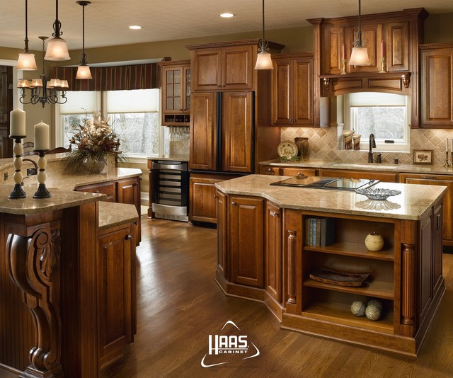 Haas Cabinets - Traditional - Kitchen - Louisville - by Creative Custom ...