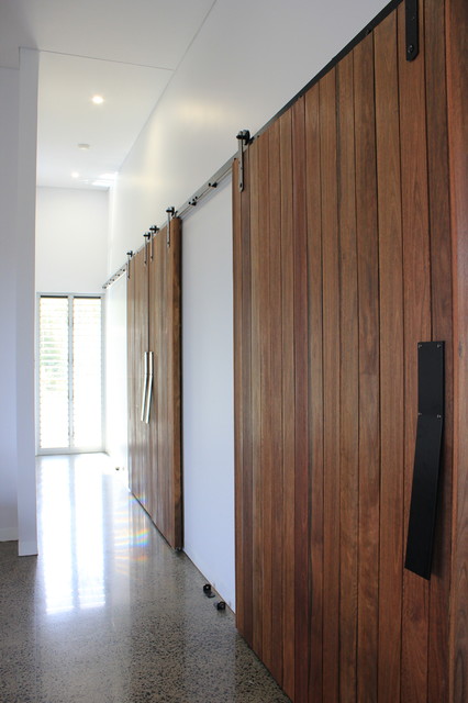 Boonah 1 contemporary-hallway-and-landing
